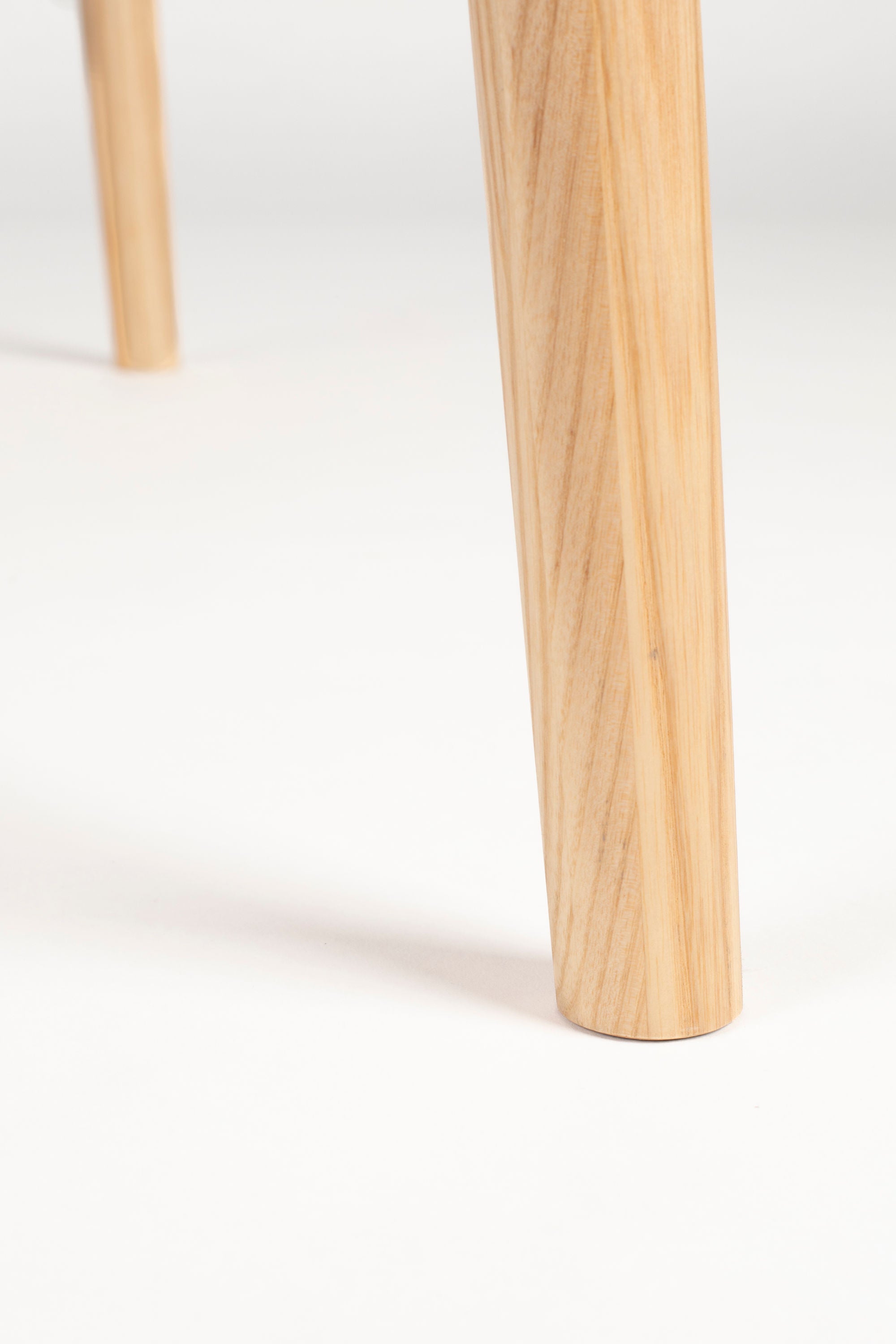 Zuiver Twist Natural Oak Wood Extending Round Dining Table